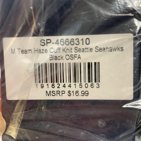 NFL Fanatics Seahawks Black Knit - Picture 2 of 2